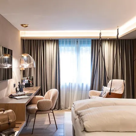 Hotel Innsbruck Отель Инсбрук