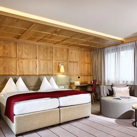 Hotel Innsbruck 4* אינסברוק