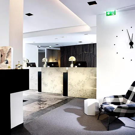 מלון Hotel Innsbruck אינסברוק