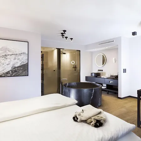 Hotel Innsbruck מלון