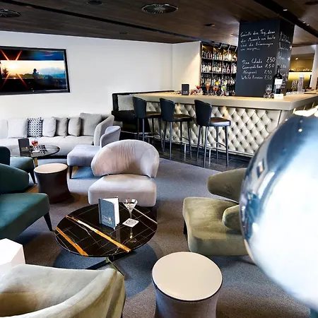Hotel Innsbruck מלון אינסברוק