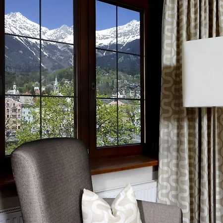 Hotel Innsbruck מלון
