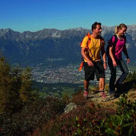 Hotel Innsbruck Отель Инсбрук