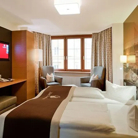 Hotel Innsbruck מלון אינסברוק