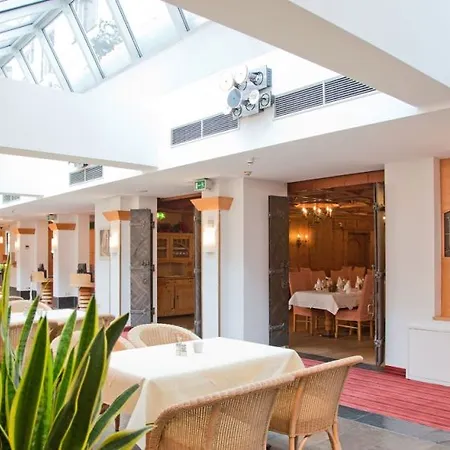 Hotel Innsbruck 4* אינסברוק