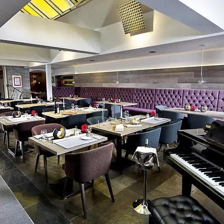 Hotel Innsbruck מלון 4*